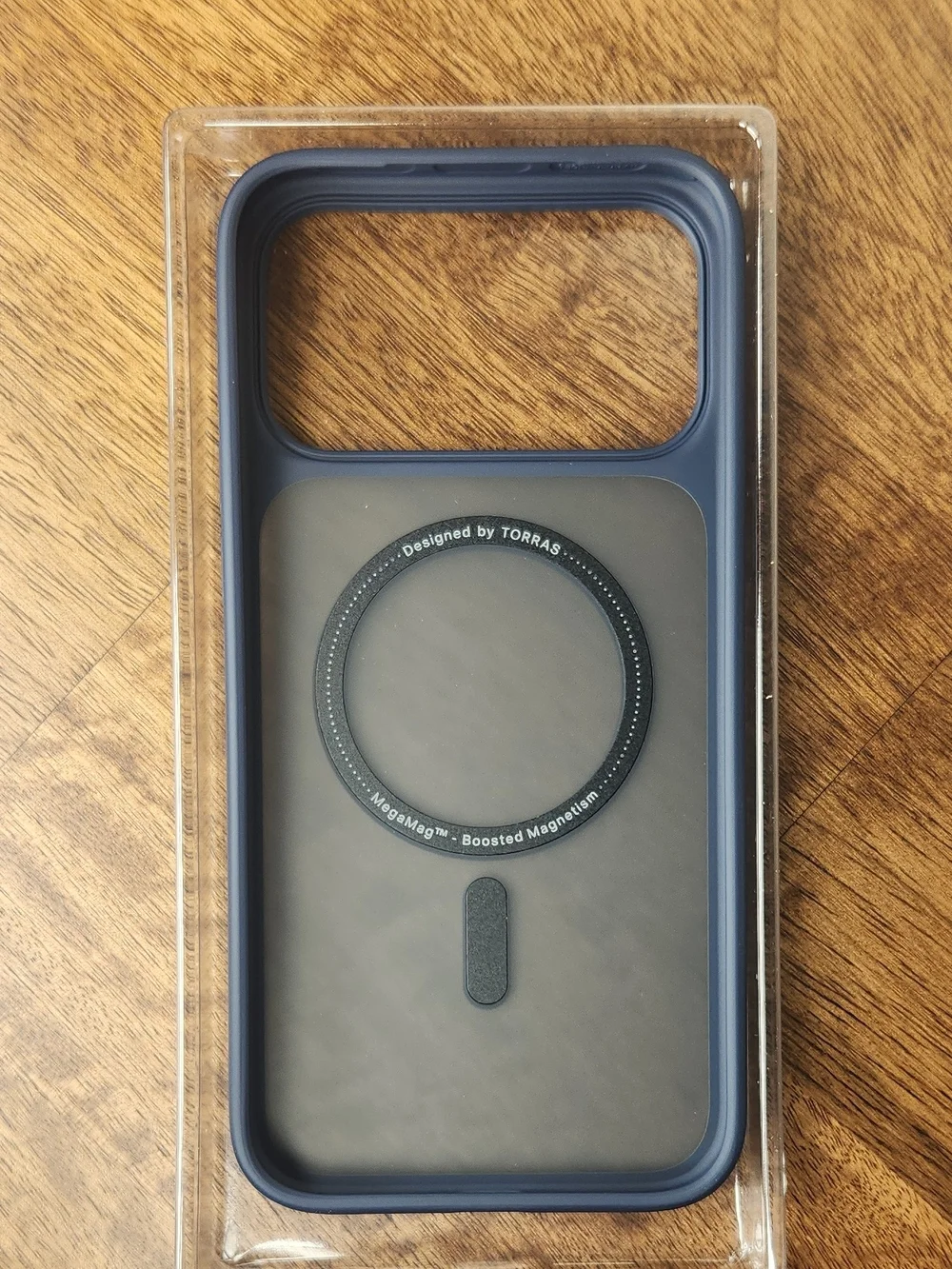 TORRAS Magnetic iPhone 17 Pro Max Case in Navy Blue